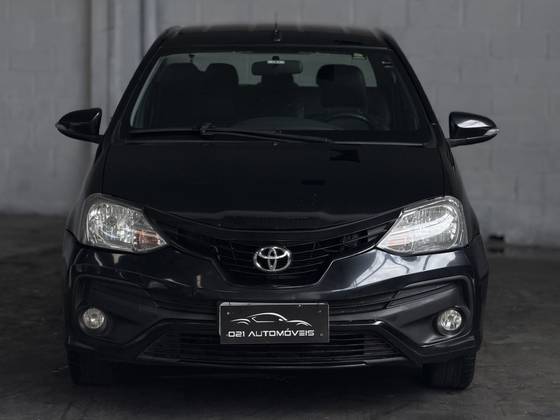 TOYOTA ETIOS 1.5 XLS SEDAN 16V FLEX 4P AUTOMÁTICO TOYOTA ETIOS 1.5 XLS SEDAN 16V FLEX 4P AUTOMÁTICO